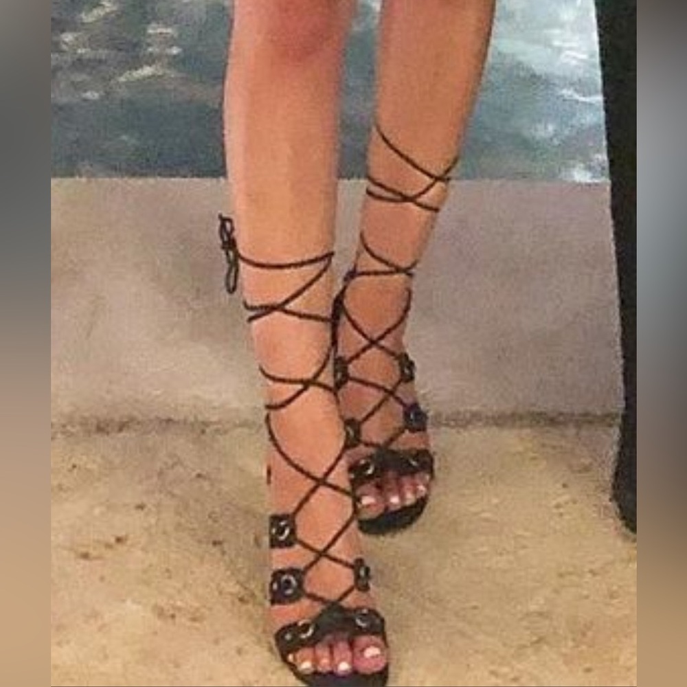 YSL saint laurant block heel lace up suede 38